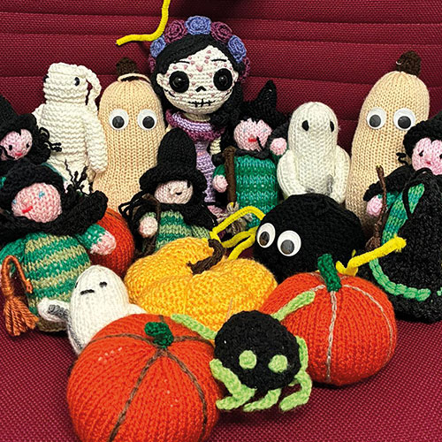 Knitted halloween characters - spooky oooooo